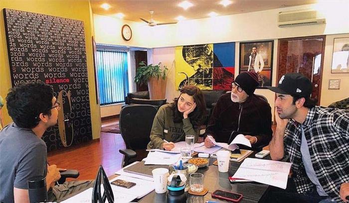 अमिताभ बच्चन ने रणबीर और आलिया के साथ शुरू की ब्रह्रास्त्र की शूटिंग