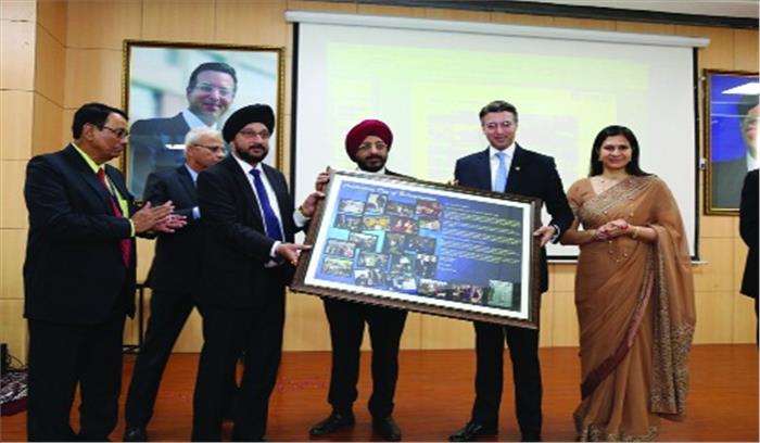 किसी भी पद पर पहुंचे हमें इंसानियत और इंसान को नहीं भूलना : अतुल