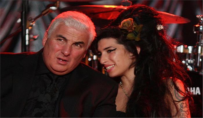 मेरी बेटी एमी की आत्मा मुझसे रोजाना मिलने आती है: मिच