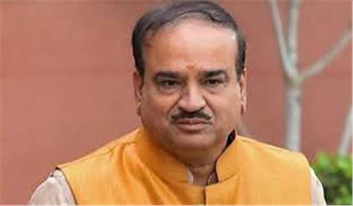 अनंत कुमार के निधन पर राज्य में तीन दिवसीय शोक घोषित अनंत कुमार के निधन पर राज्य में तीन दिवसीय शोक घोषित