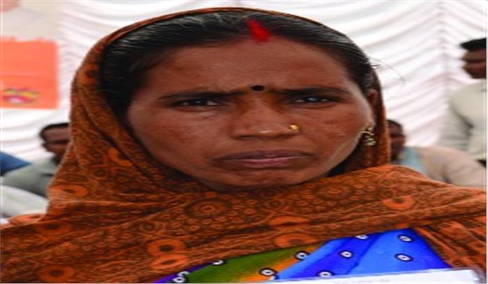 वर्षों से काबिज जंगल जमीन का मिला मालिकाना हक