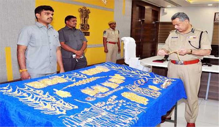 आंध्र में 3.18 करोड़ के सोने के आभूषण जब्त