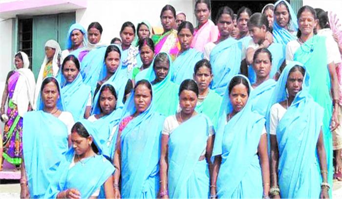 आंगनबाड़ी केंद्रों में बच्चों को मिल रही कोदो पट्टी आंगनबाड़ी केंद्रों में बच्चों को मिल रही कोदो पट्टी