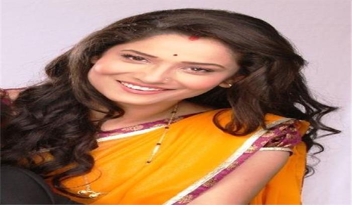 मलंग में संजय दत्त के रोमांस करती नजर आएंगी अंकिता लोखंडे