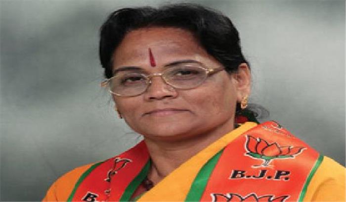 अन्नपूर्णा ने केजरीवाल पर झूठ बोलने का आरोप लगाया