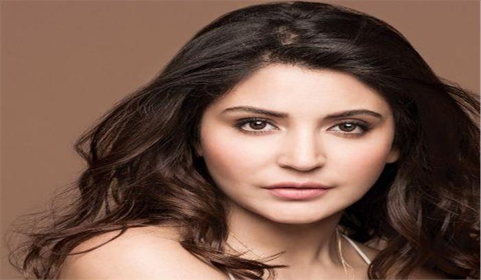 अनुष्का शर्मा को टूथपेस्ट ब्रांड कोलगेट एक्टिव सॉल्ट की ब्रांड एंबेसडर नियुक्त किया गया