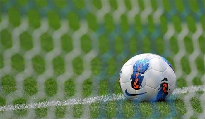 अर्जेटीना में बम की धमकी के कारण दो घंटे रुका फुटबॉल मैच