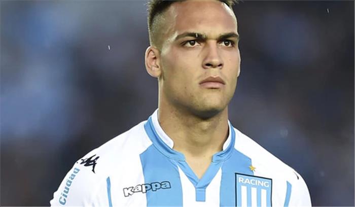 रेसिंग ने दो करोड़ यूरो में मार्टिनेज के साथ करार किया 