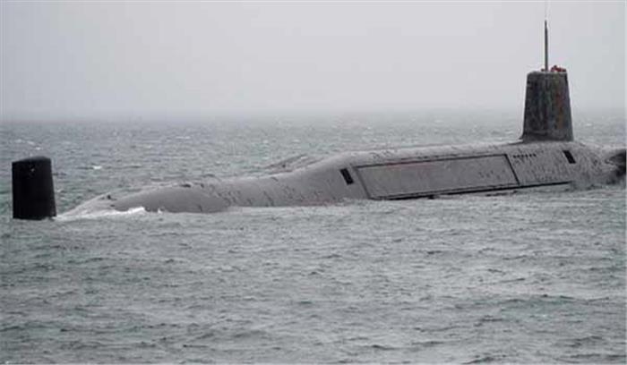 नौसेना की लापता पनडुब्बी के लिए तलाशी अभियान जारी