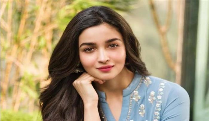 बेकिंग के जरिए पशुओं के लिए फंड जुटाएंगी आलिया  