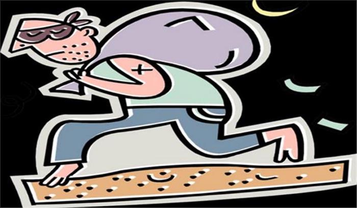 सेना के जवान से लूटपाट