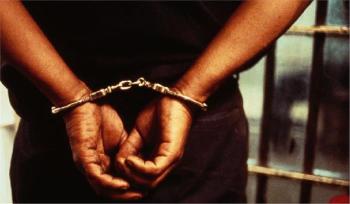 पचास लाख की रंगदारी मांगने वाले धरे पचास लाख की रंगदारी मांगने वाले धरे