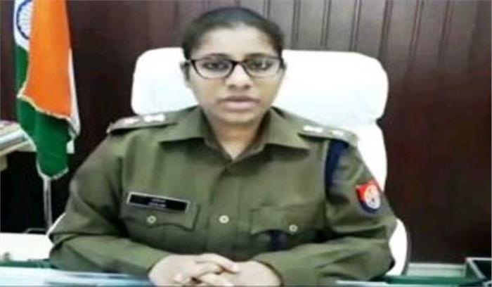 उप्र : पुलिसकर्मियों के हमले में आईपीएस अधिकारी घायल उप्र : पुलिसकर्मियों के हमले में आईपीएस अधिकारी घायल
