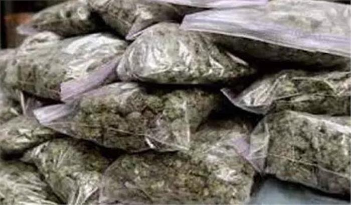बस्ती में महिला के पास एक किलो से ज्यादा गांजा बरामद