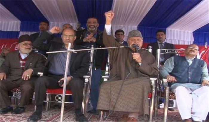 अनुच्छेद-370, 35-ए से छेड़छाड़ भारत के लिए हानिकारक : फारूक