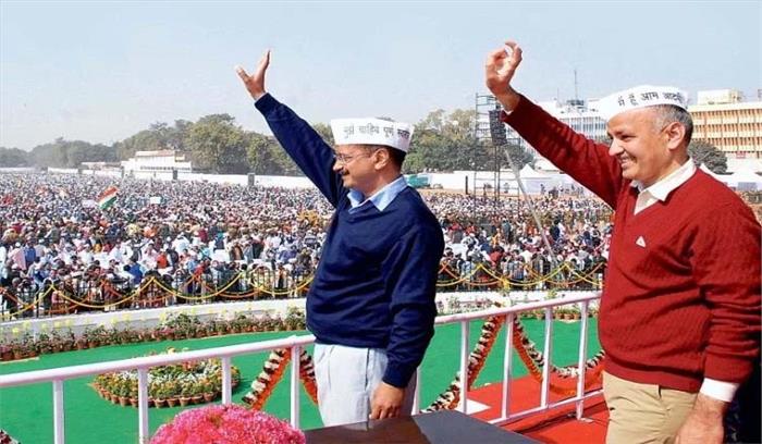 अरविंद केजरीवाल के शपथ ग्रहण समारोह में आम आदमी पर फोकस
