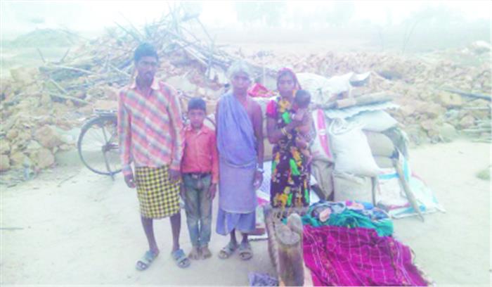 तोडू दस्ते ने सबरियों का उजाड़ा आशियाना