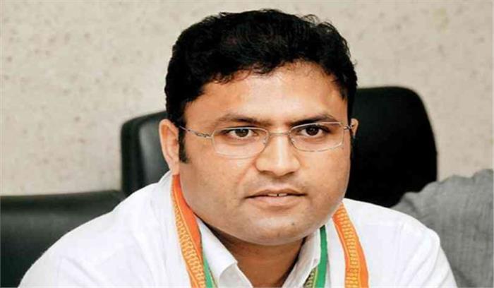 भाजपा के ग्राफ में आ रही है गिरावट : अशोक तंवर