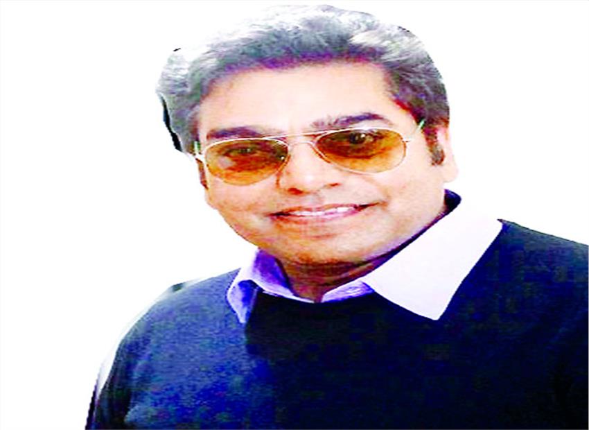 विपक्षी दलों की राज्य सरकारों को अस्थिर करने का प्रयास कर रही है भाजपा: आशुतोष