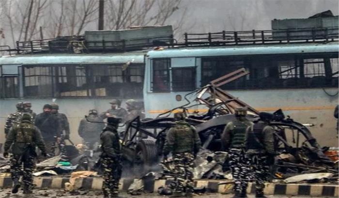 हमले से थोड़ा पहले शहीद जवान ने पत्नी से पिता को दवा देने को कहा था