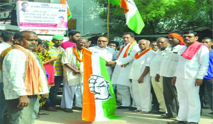 सिमगा ब्लॉक मुख्यालय में शक्ति रथ को झंडी दिखाकर रवाना किया