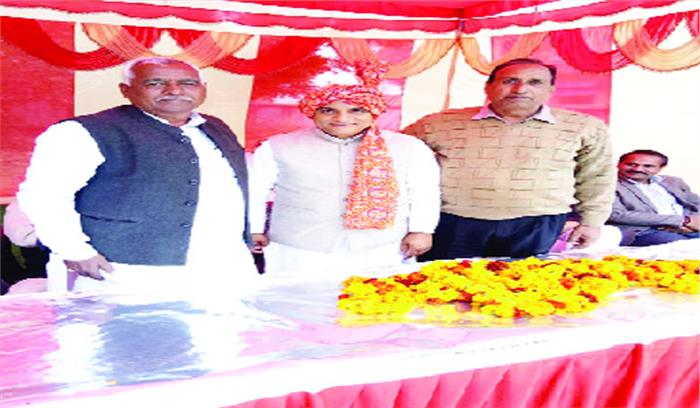 बसपा लोकसभा प्रभारी वीरेन्द्र डाढ़ा का दादरीवासियों ने किया स्वागत बसपा लोकसभा प्रभारी वीरेन्द्र डाढ़ा का दादरीवासियों ने किया स्वागत