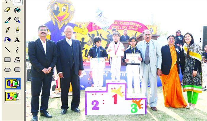 खेलोत्सव में बच्चों ने मनमोहक प्रस्तुति से किया मुग्ध