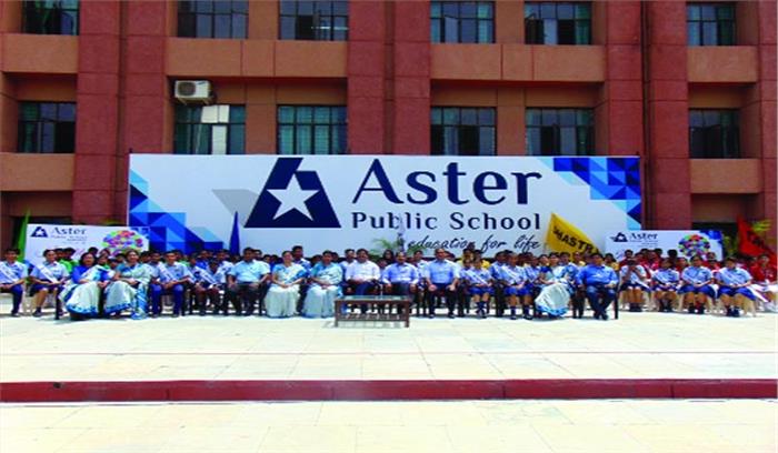 छात्र परिषद गठन कर विद्यार्थियों को दिलाई गई शपथ