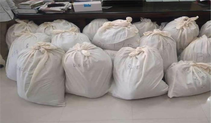 अमृतसर : आईसीपी पर 2700 करोड़ रुपये की हेरोइन जब्त, दो लोग गिरफ्तार