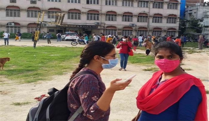 1 अगस्त को हिंदी समेत 11 भाषाओं में नीट परीक्षा