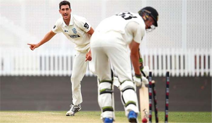 मिशेल स्टार्क ने एक ही मैच में बनाई 2 हैट्रिक