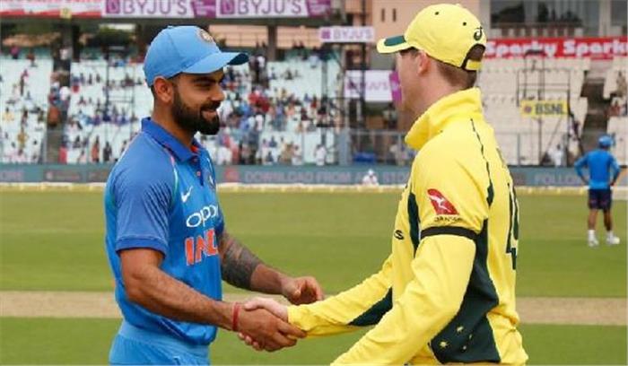 इंदौर वनडे: आस्ट्रेलिया ने टॉस जीतकर बल्लेबाजी का फैसला किया