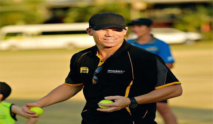 इंग्लैंड दौरे पर होने वाली पांच मैचों की वनडे सीरीज में कमेंट्री करेंगे डेविड वार्नर