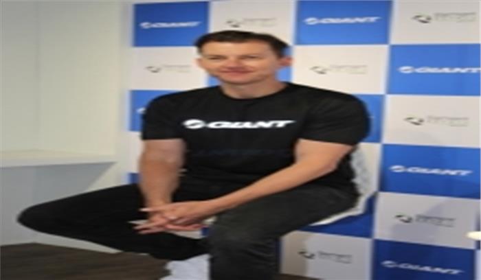 सर डॉन ब्रैडमैन की तरह बन सकते हैं स्मिथ : ब्रेट ली