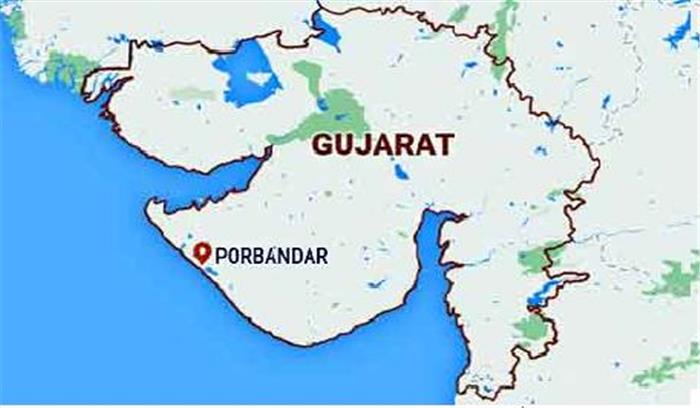 गुजरात में बिना अनुमति शूटिंग कर रही आस्ट्रेलियन ब्रॉडकास्टिंग कार्पोरेशन की टीम का वीडियो फुटेज पुलिस ने कैमरे से हटाया