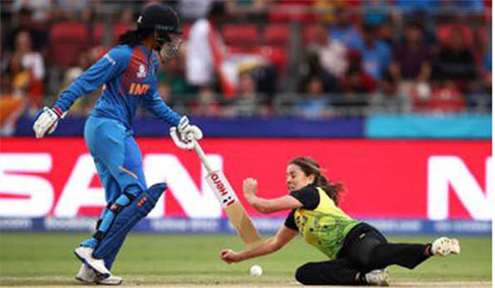 ऑस्ट्रेलिया ने जीता टॉस, भारत की पहले बल्लेबाजी ऑस्ट्रेलिया ने जीता टॉस, भारत की पहले बल्लेबाजी