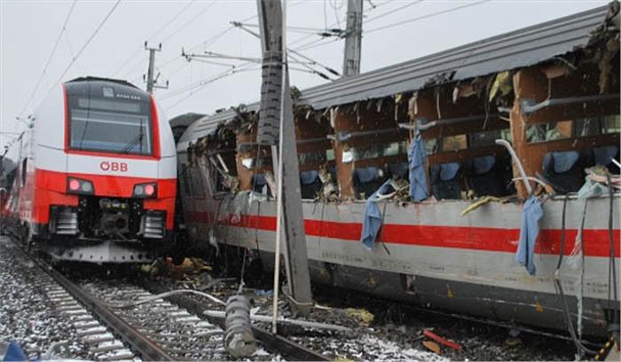 आस्ट्रिया में दो रेलगाड़ियों की टक्कर, 1 शख्स की मौत