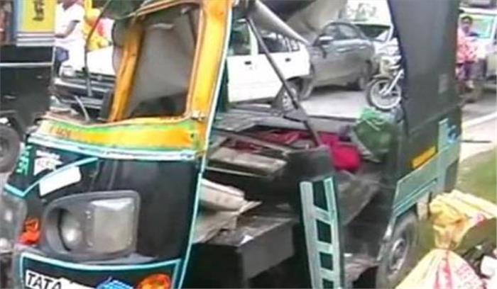 बिहार : ऑटो रिक्शा -कार की भिड़ंत,महिला की मौत