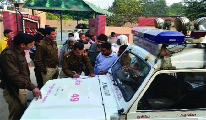 गले में सरिया घोंपकर ऑटो चालक की हत्या