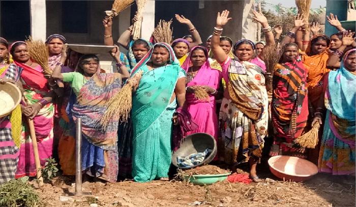 बहेराबुड़ा के ग्रामीणों ने दिया स्वच्छता का संदेश