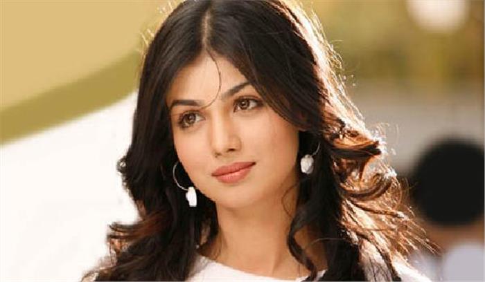 जीवन का आनंद लेने के लिए फिल्मों से ली छुट्टी : आयशा टाकिया