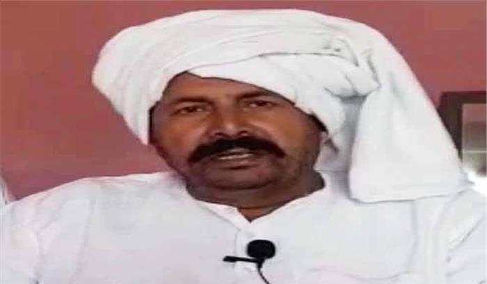 अयोध्या पहुंचे नरेश टिकैत, बोले-सरकार नहीं सुन रही, रामलला से लगाने आए गुहार अयोध्या पहुंचे नरेश टिकैत, बोले-सरकार नहीं सुन रही, रामलला से लगाने आए गुहार