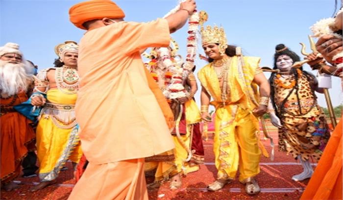 पहले रामभक्तों पर चली थीं गोलियां, अब बरसते हैं फूल : योगी