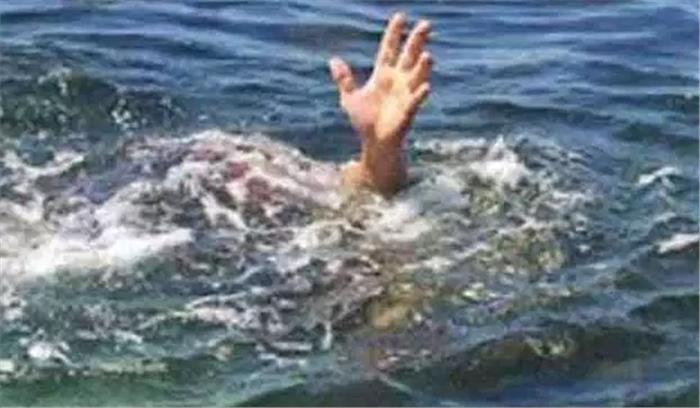 इटावा में छात्रा ने चंबल नदी में कूदकर आत्महत्या की