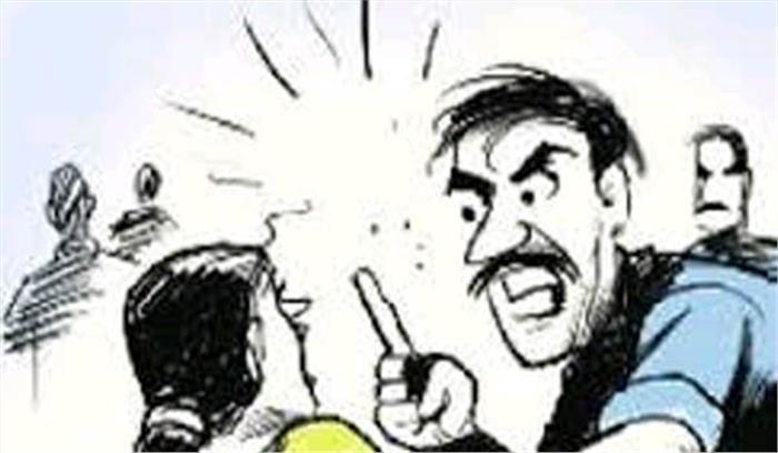 बीएचयू में अज्ञात युवकों ने महिला के साथ की मारपीट