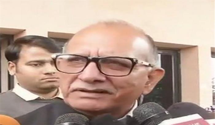 भाजपा के प्रदेश अध्यक्ष अशोक परनामी ने पद से दिया इस्तीफा भाजपा के प्रदेश अध्यक्ष अशोक परनामी ने पद से दिया इस्तीफा