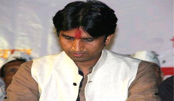 भाजपा का यार है, कवि नहीं गद्दार है