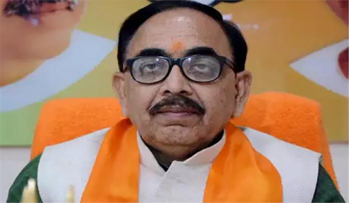 भाजपा के महेन्द्रनाथ पांडेय ने चंदौली से किया नामांकन