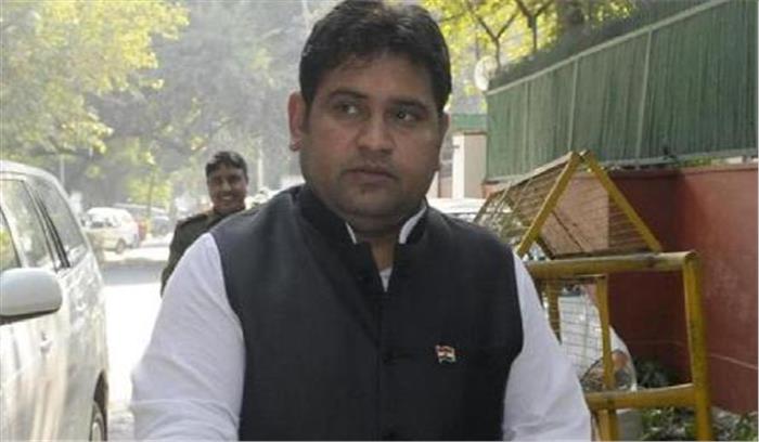 भाजपा के चुनाव प्रचार में पहुंचे आप विधायक