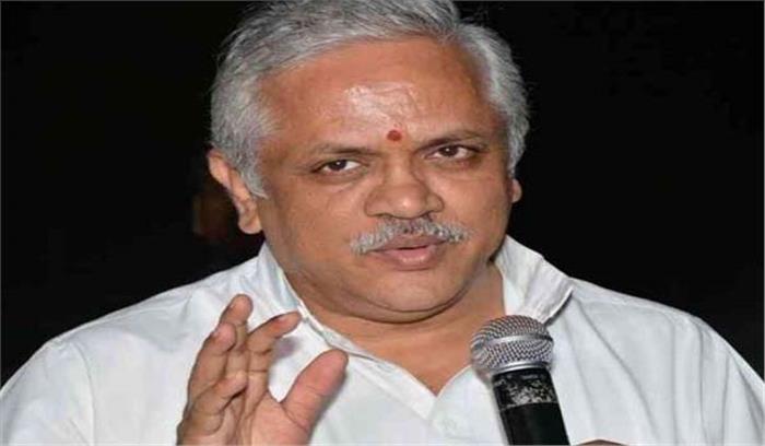 भाजपा संगठन महामंत्री संतोष ने मनमोहन, प्रभाकर, नोबेल विजेता अभिजीत पर साधा निशाना भाजपा संगठन महामंत्री संतोष ने मनमोहन, प्रभाकर, नोबेल विजेता अभिजीत पर साधा निशाना